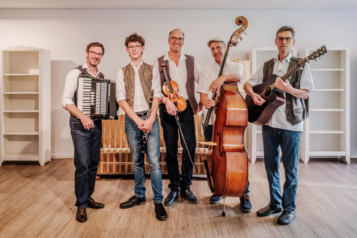 2026-03-03_08-25-59-gruenthal_ensemble_attila_henning